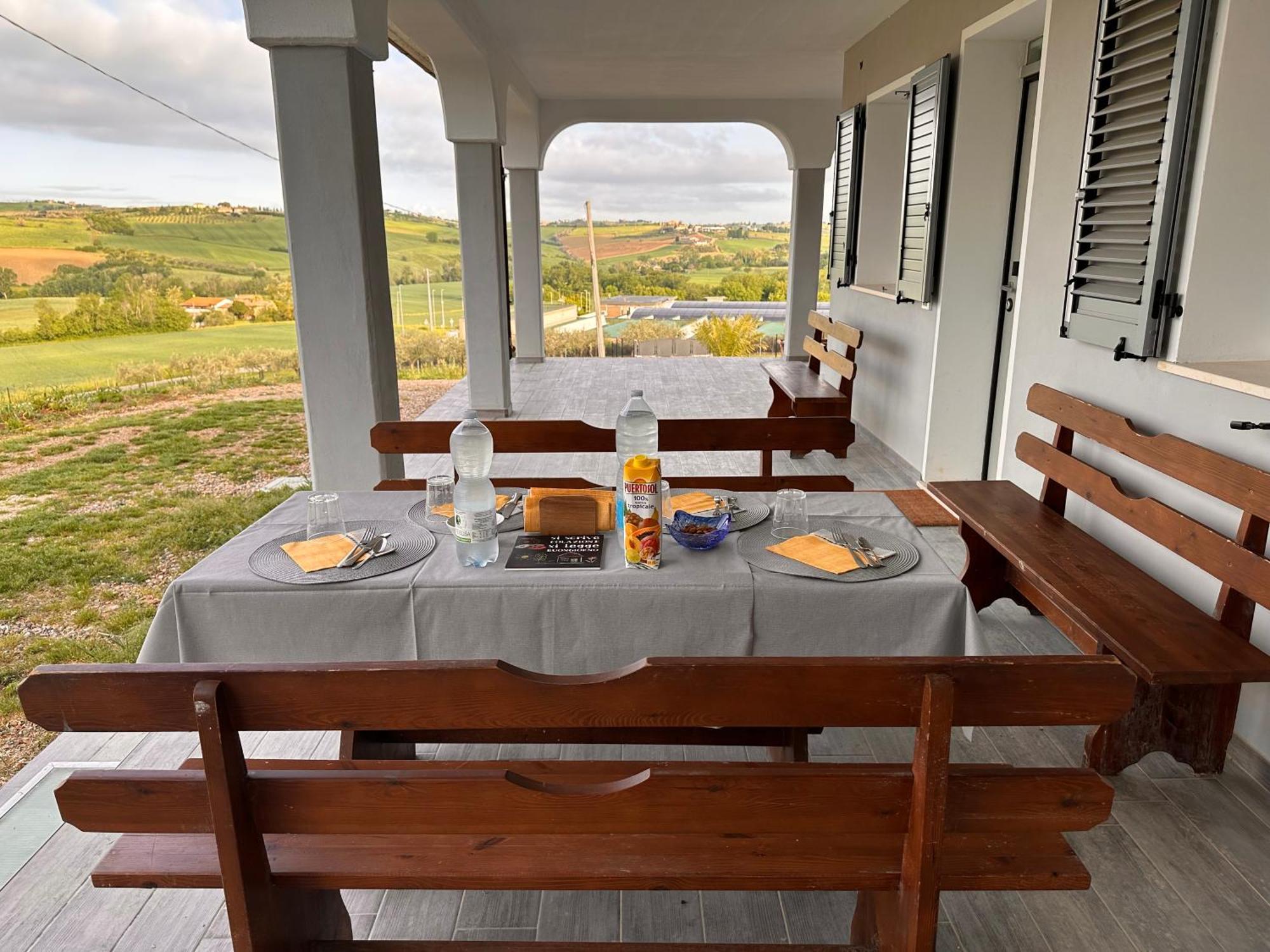Bed and Breakfast La Sosta Di Guido A Тавуллия Экстерьер фото